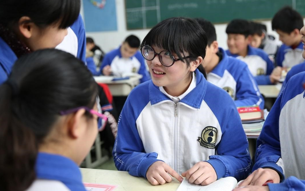 “百强中学”重新排名，衡水中学位居第二？榜首升学率达九成