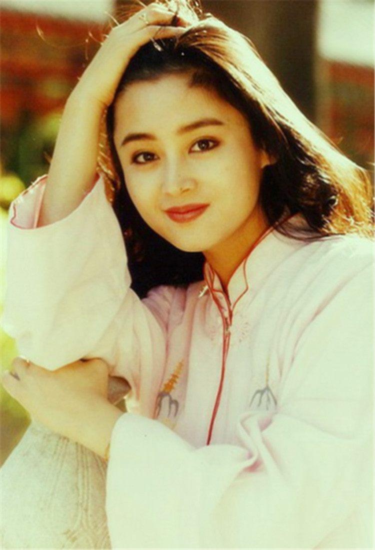 长了一张风情的脸，情史却干净如纸的10位女星，个个旺夫命