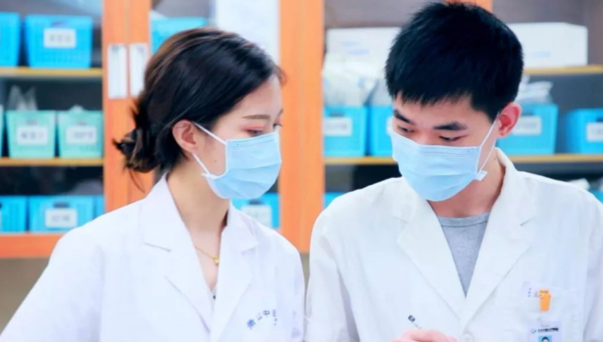 四个适合女孩学习的大学专业，毕业后就业有保障，家长可以考虑