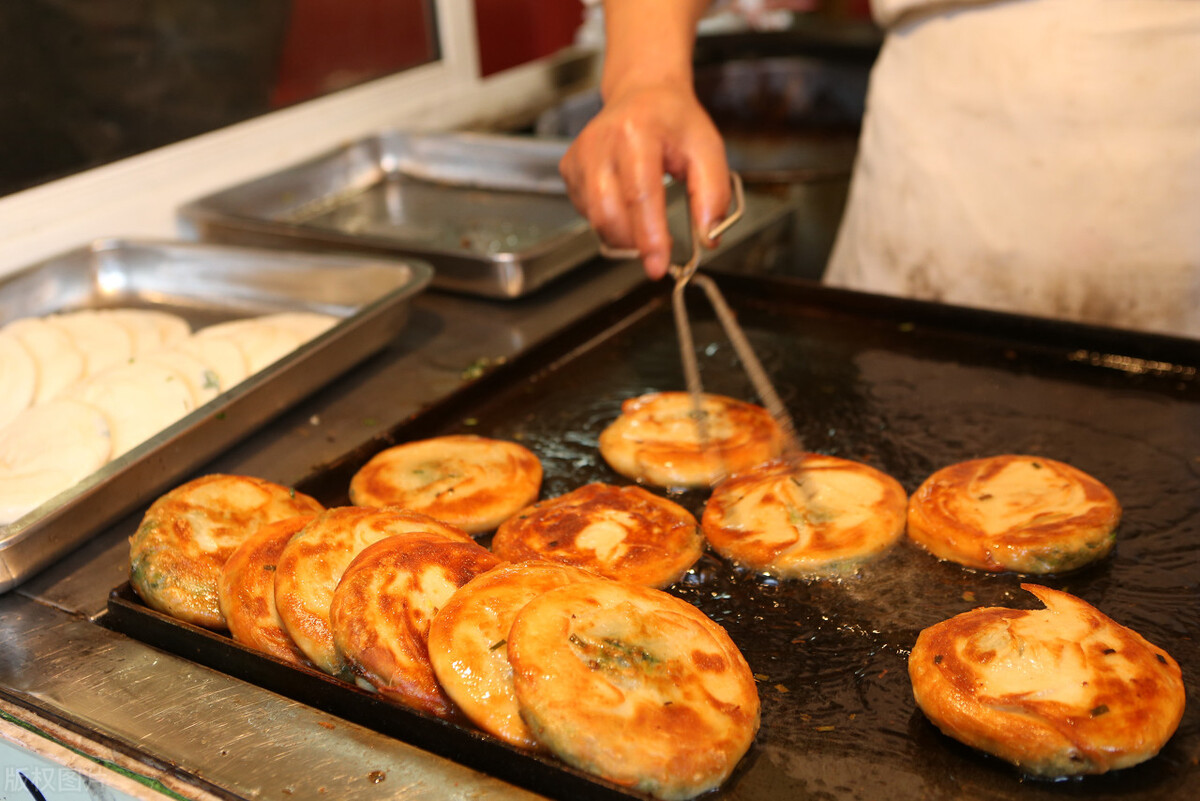 上海阿大葱油饼 阿大葱油饼营业时间-诚智百科网