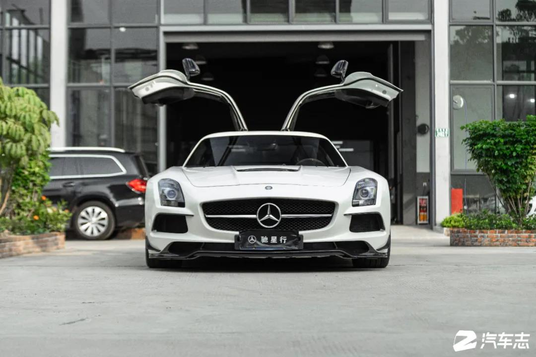 大陆仅十台的SLS AMG Black Series，零距离感受奔驰超跑的巅峰