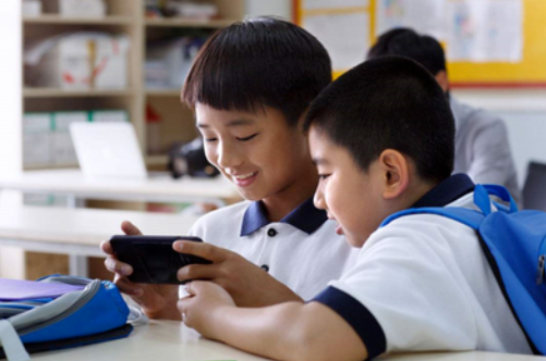 补课班被叫停后又有奇招，变成奶茶店重新开张，家长愉快买单