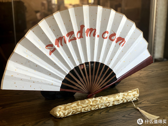 张大妈实力宠粉！卡西欧联名限定+美味中秋食礼，双重惊喜