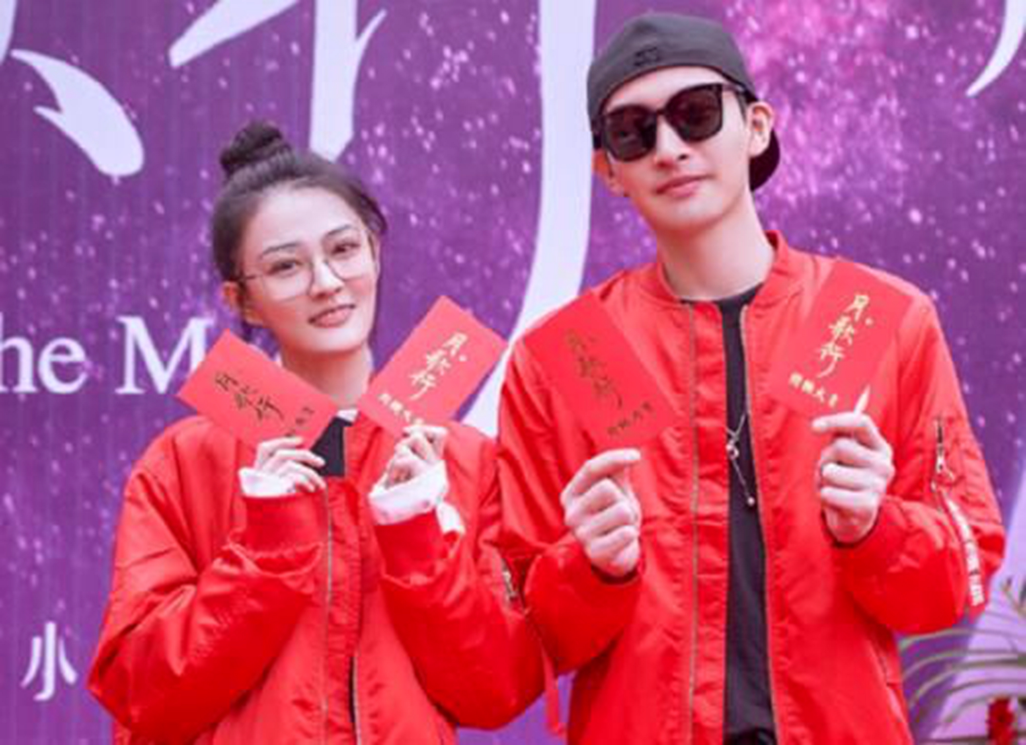 “7300万粉丝灰姑娘”迪丽热巴的“饭圈”专宠史