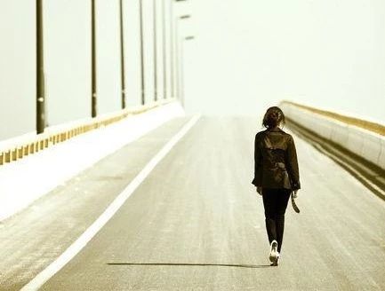 离开公立学校，创办教育企业，她用3年突破3亿年营收