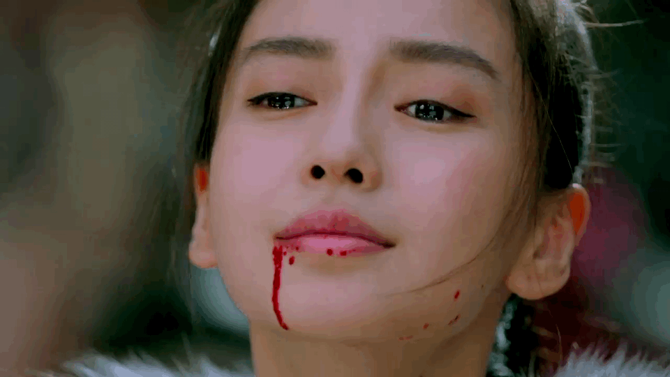 美女的小便流血图片(看古装美女吐血桥段) - 赤虎壹号