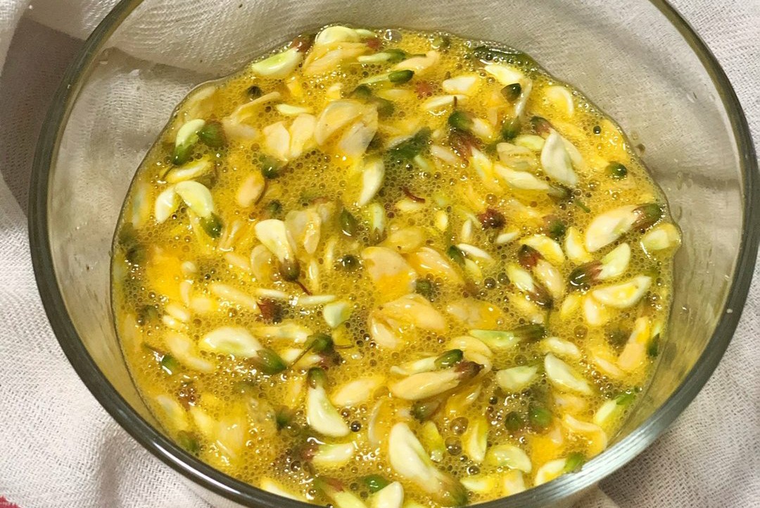 吃了30年槐花，才知道用这种方法就能保存起来，放一整年都不会坏