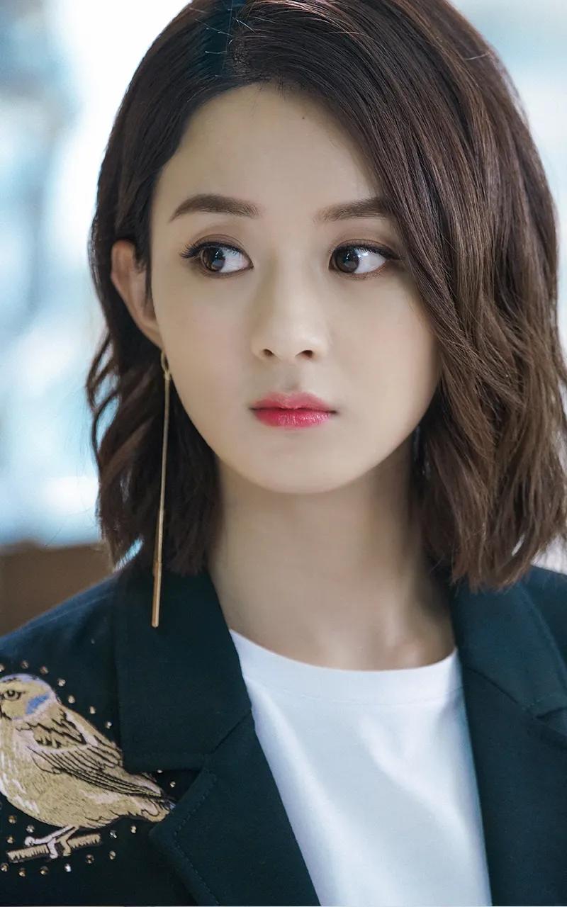 术业要专攻？就佩服中专毕业的赵丽颖和白鹿能在圈内占据“一姐”