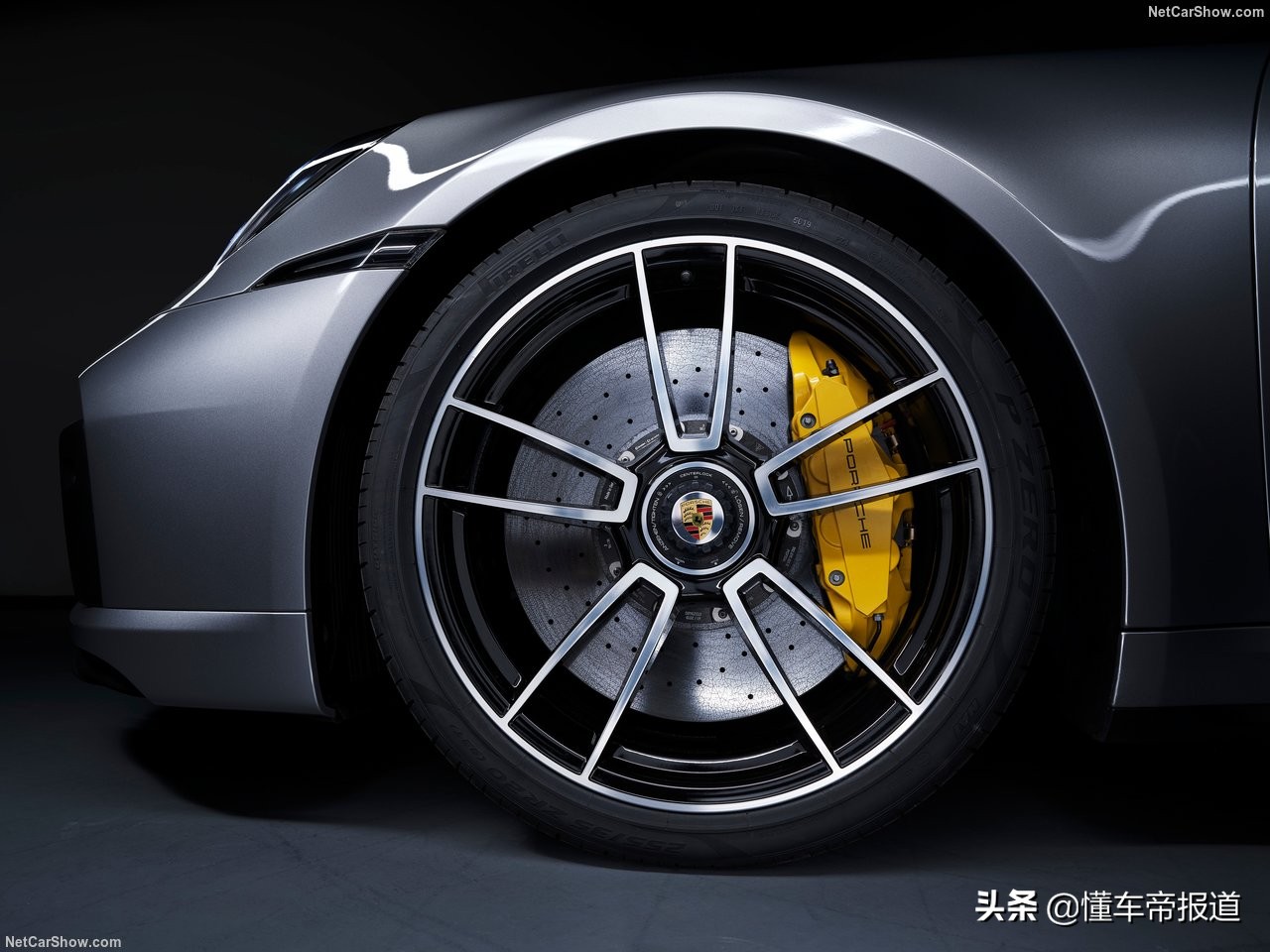 真正的“狠角”来了！保时捷全新911 Turbo S新车解析