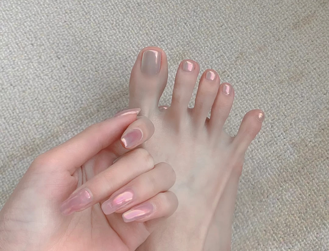 "手白"的女生,一定不要错过这几种美甲,显瘦又上档次,太美了