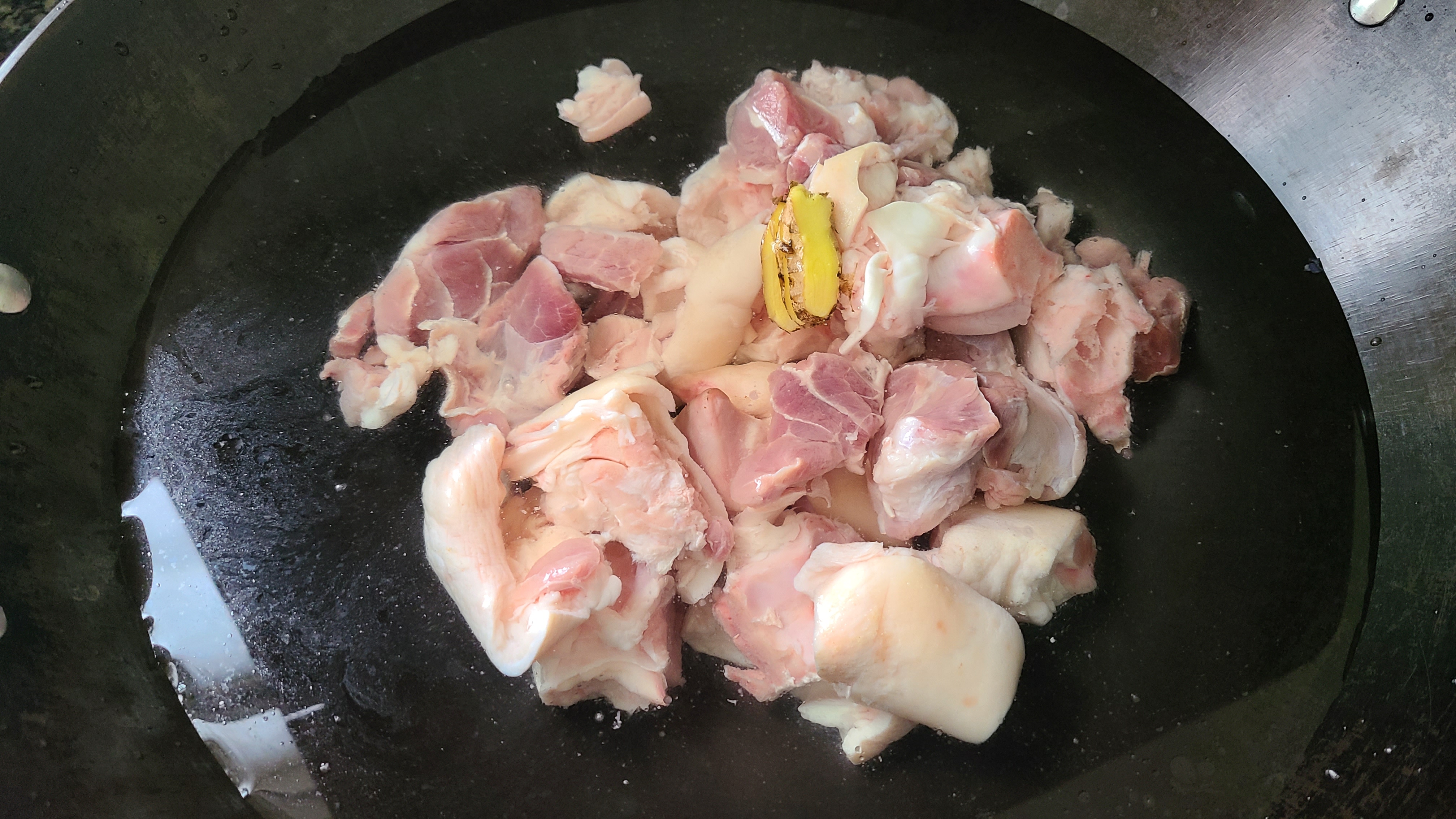 甜酸豬腳,甜酸豬腳姜的做法視頻