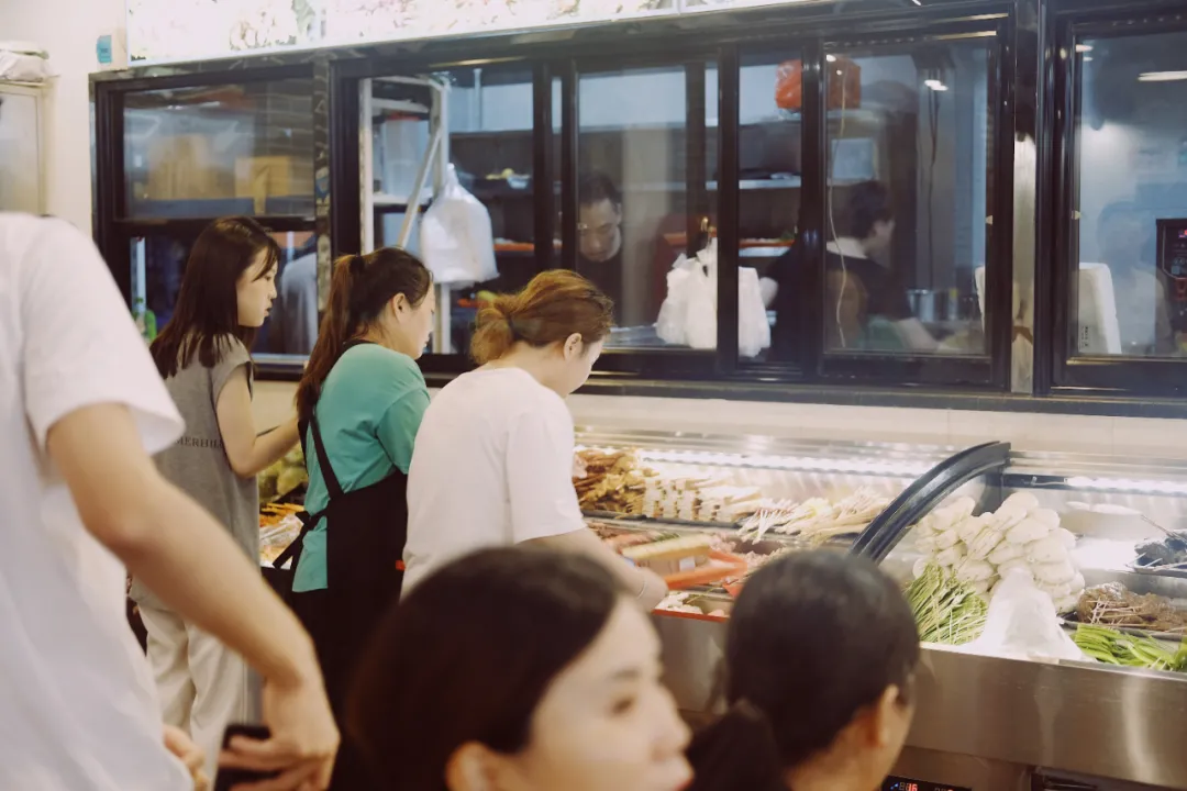 每顿人均20块，坐高铁来这座浙西小县城吃个过瘾