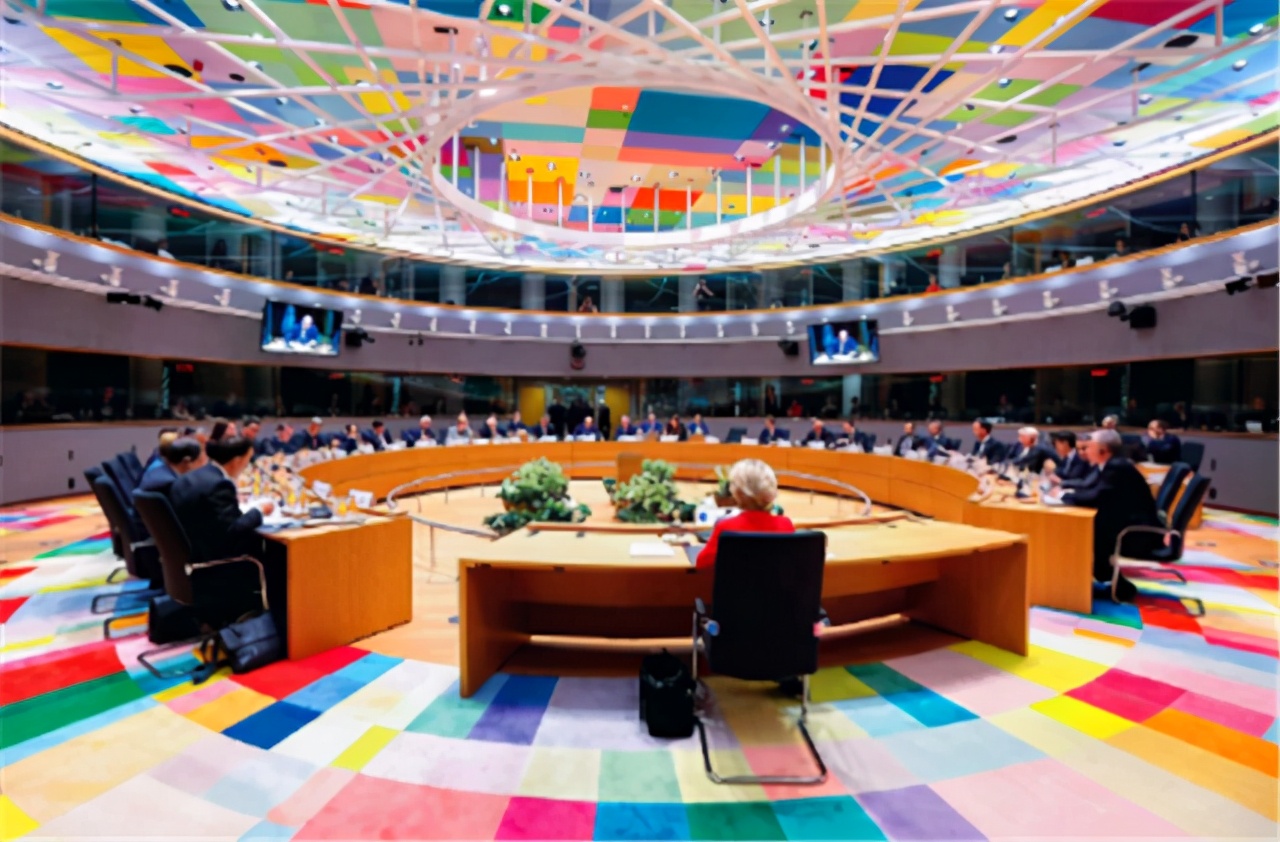 欧盟27国突然倒戈，30年来首次制裁中国，中国定会加倍奉还