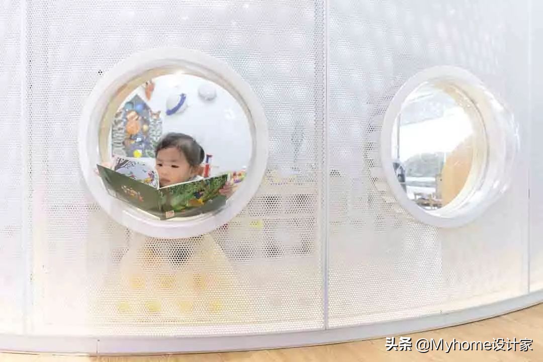 这面墙是孩子的游乐场，成人的玩具体验店，270㎡玩乐中学习