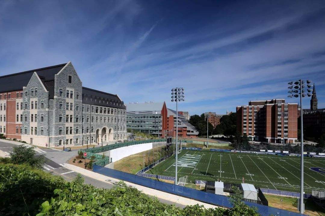 “院校代码”和“院校代号”有什么区别？报考时应该如何区分？