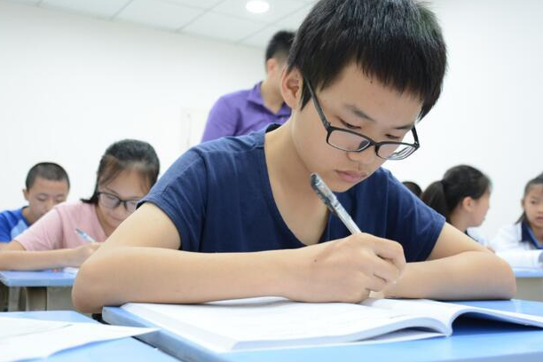 “双减政策”实施以后，私立和公办教育差距很大，家长心中要有数