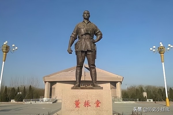 红军时期的10个军团长，抗战之前牺牲的有3位，他们都是谁？