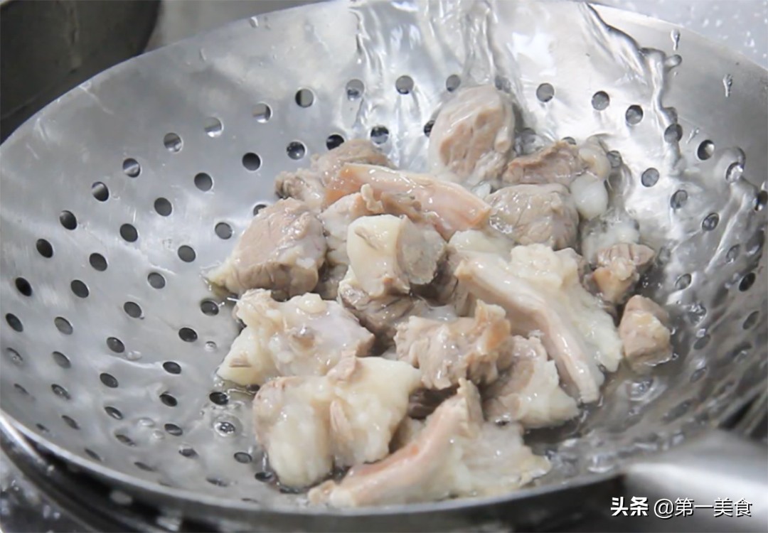 西紅柿燉牛腩,西紅柿燉牛腩的做法最正宗的做法