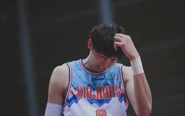 周琦为什么不能留在nba(拒绝CBA顶薪，周琦为何不加盟欧洲联赛？有3点原因，金钱只是次要)