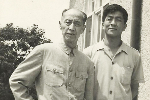 1930年，一位考生数学考0分，凭借3句诗打动闻一多，顺利考上大学