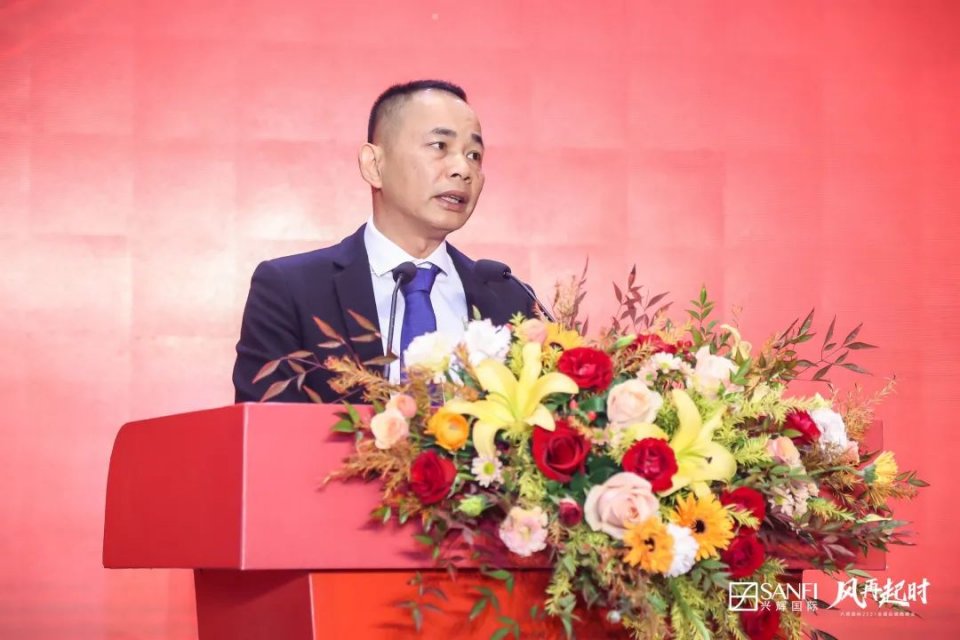 拥抱新锦成1年后，兴辉：未来3年要冲20亿