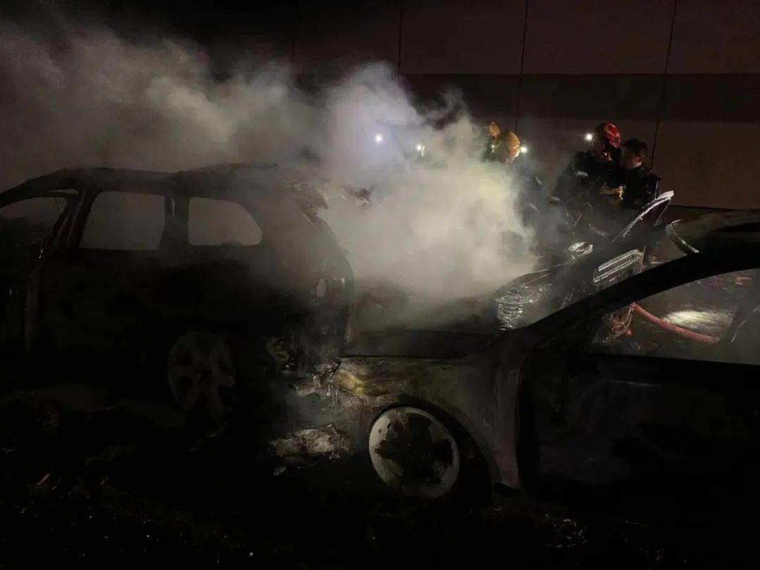 最绝望的死法：1000度高温烘烤53小时，39人殒命，隧道成熔炉
