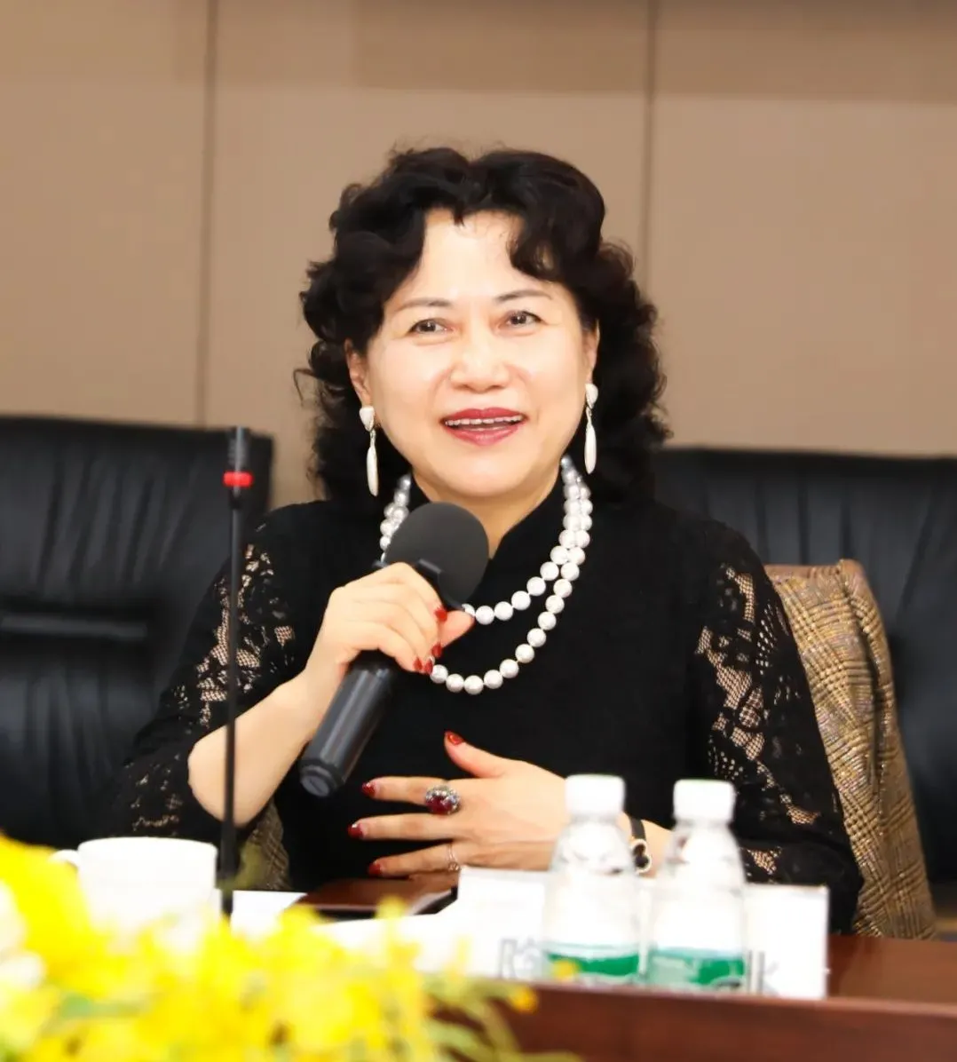 一带一路国际合作发展研究院、黑龙江驻深代表莅临乐动官方网站考察