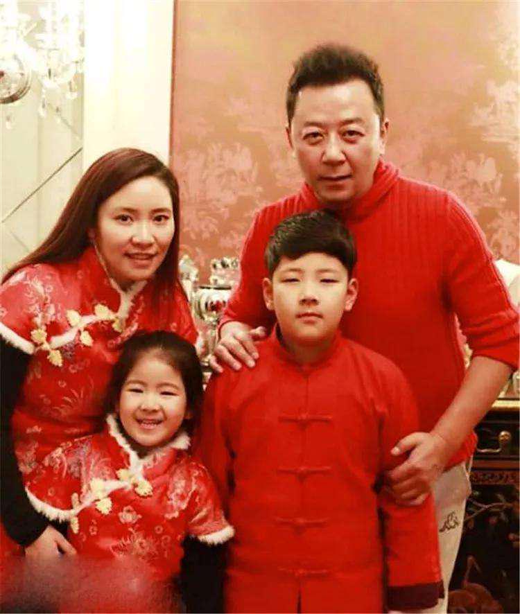 2020年度娱乐圈“渣男现形记”：出轨队+8分，家暴队+5分