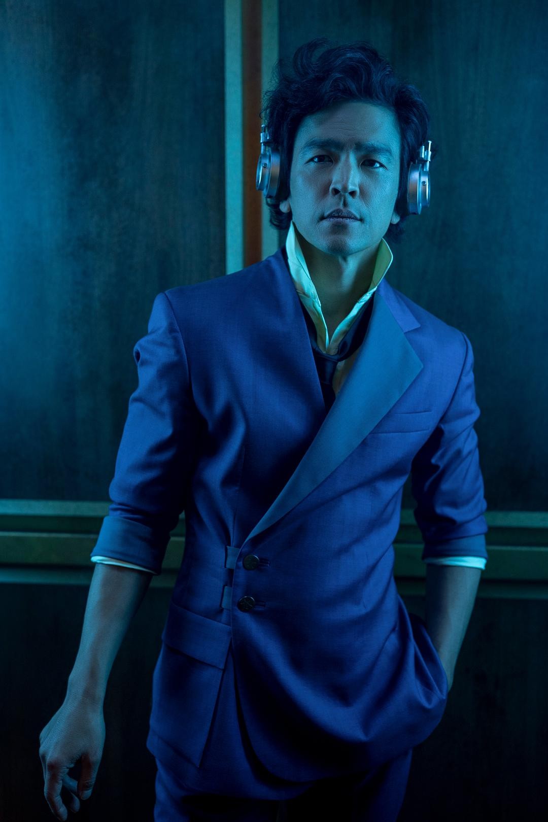 星际牛仔的真人版！看了海报的粉丝好像不买，网民：这是恶搞版吗。
