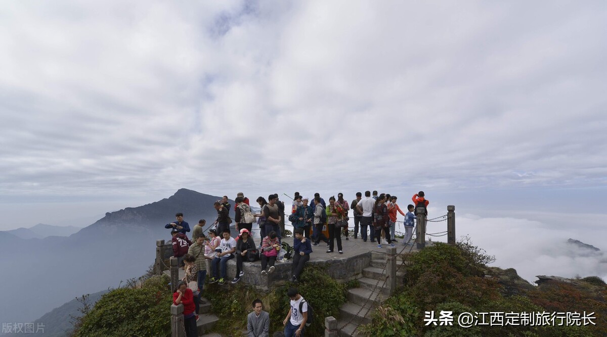 贵州梵净山旅游攻略,去梵净山住在哪里最好
