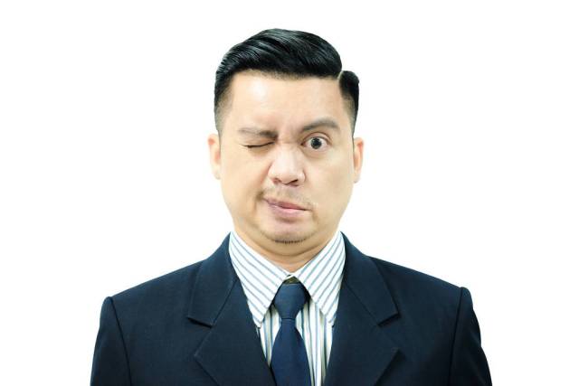 右眼皮跳是什么原因？民间说法左眼跳财右眼跳灾有科学依据吗？