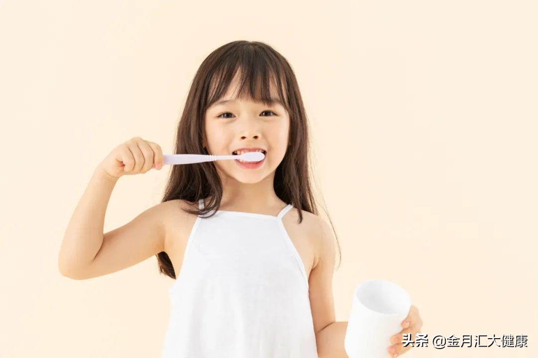 金月汇妈妈课堂｜宝宝长牙时会经历哪些痛苦？