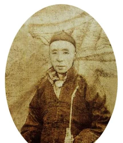 清廷“大内高手”武功有多高？许世友上门切磋武艺，能够躲避枪子