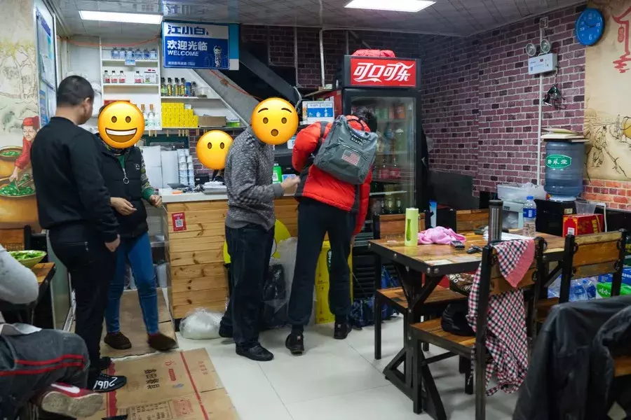 这条魔鬼美食街从头走到尾，我胖了10斤（上）