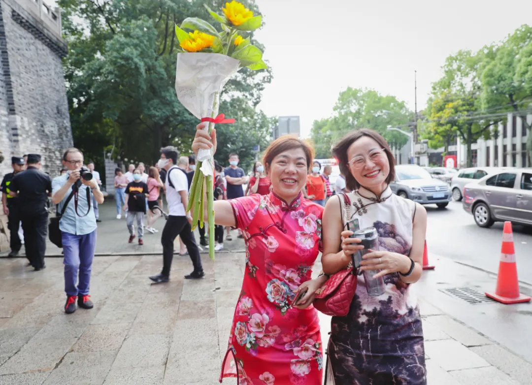 2020高考最难忘的10个瞬间:心之所向,终将抵达!