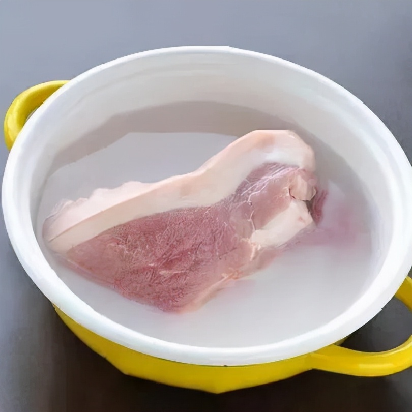 你知道冻肉怎样解冻最好吗