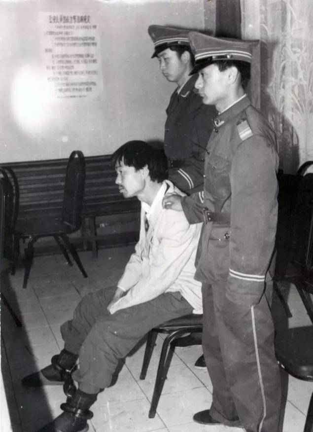 真实故事：男子连杀六人自诩比警察聪明，却因一个细节阴沟里翻船