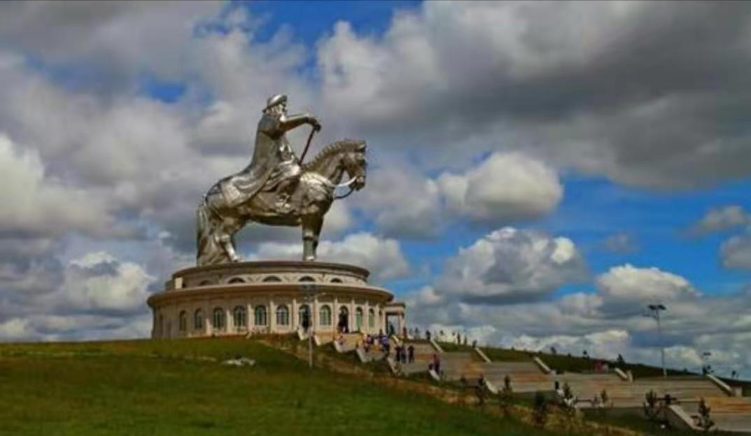 脱离中国多年的蒙古国，开始后悔了吗？