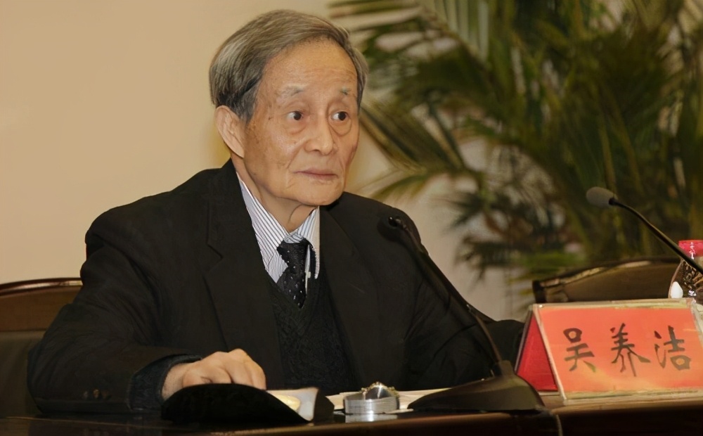 一流大学郑州大学，培养了9个院士，学姐给你介绍一下