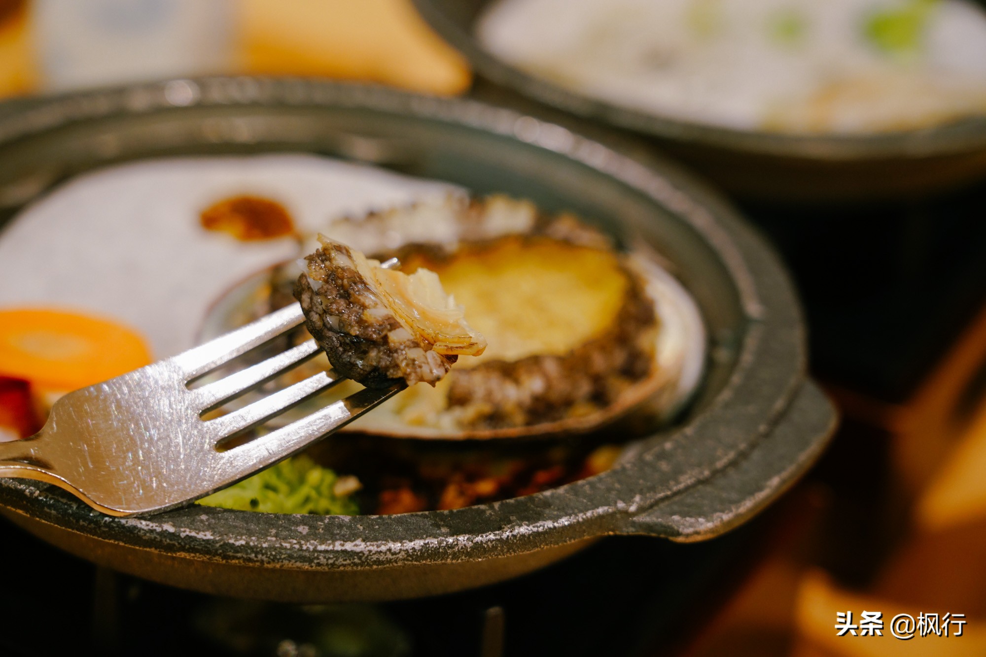 这个日本海边的混浴温泉被称“不老不死”，到底有什么神奇之处？