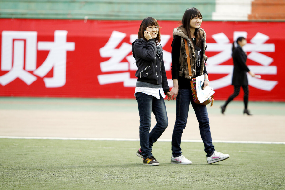 高考状元选哪些专业？计算机仅居第九，工商管理与经济学专业霸榜