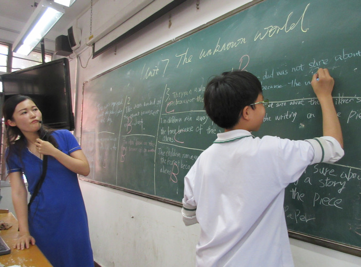 英语“用处”并不大，将其踢出高考呼声越来越高，教育部这样回复