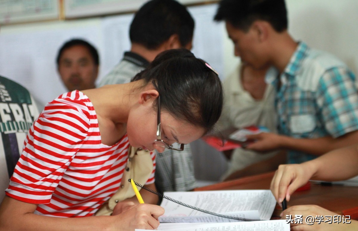大学生想要入党，这些必须的“流程”一定要通过，一步都不能大意