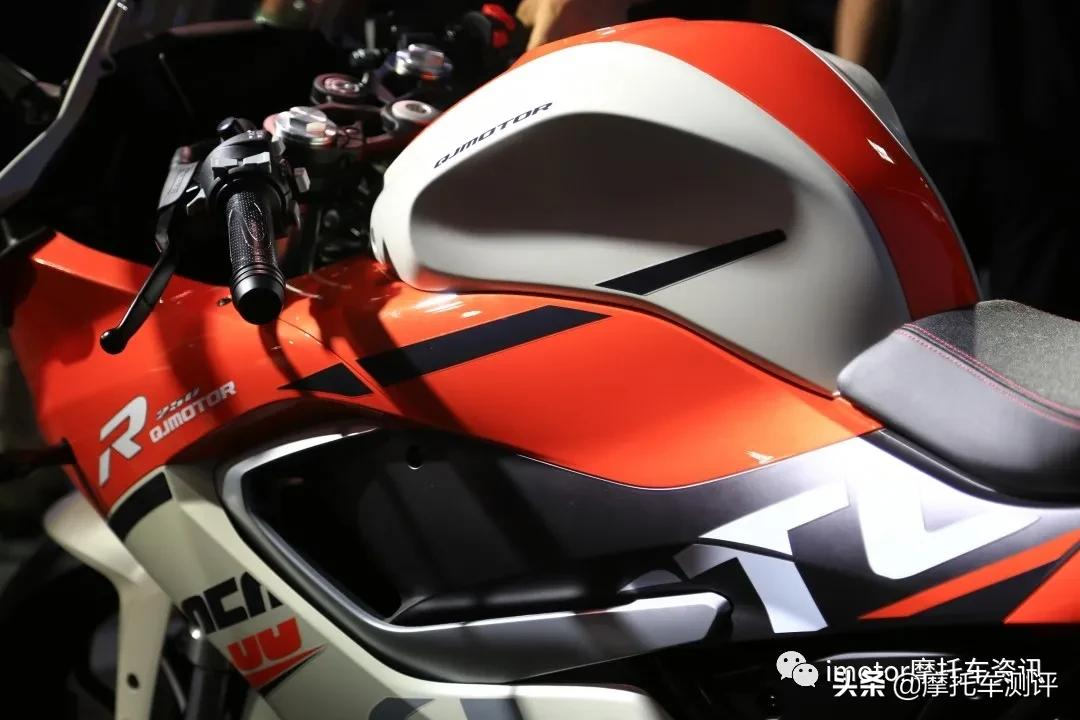 2021北京摩展┃19999元,赛250限时预售,QJMOTOR认准年轻人市场