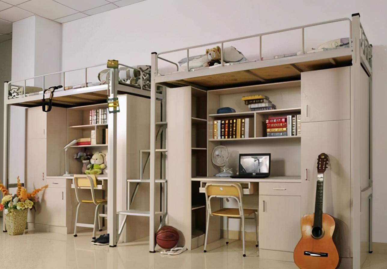大学宿舍也“内卷”，南开夫妻宿舍成高校天花板，单身狗流泪了