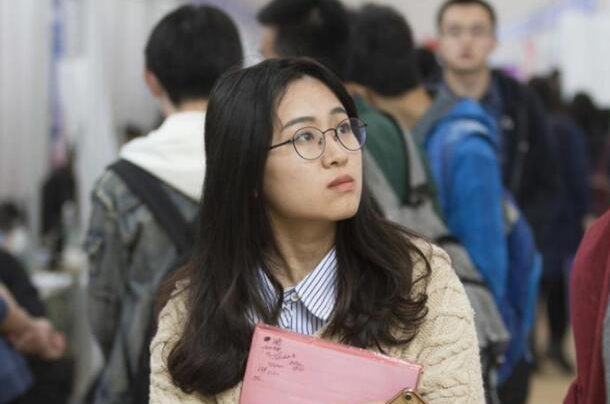 听起来像“公务员”的岗位，实际上是“临时工”，考生报考要谨慎