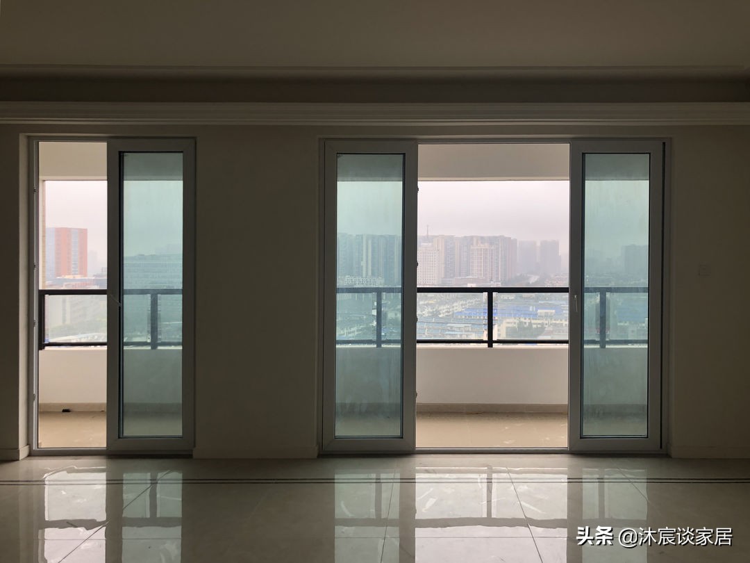 不甘精装房的千篇一律，花几个月改造，复古摩登的新家美好又治愈
