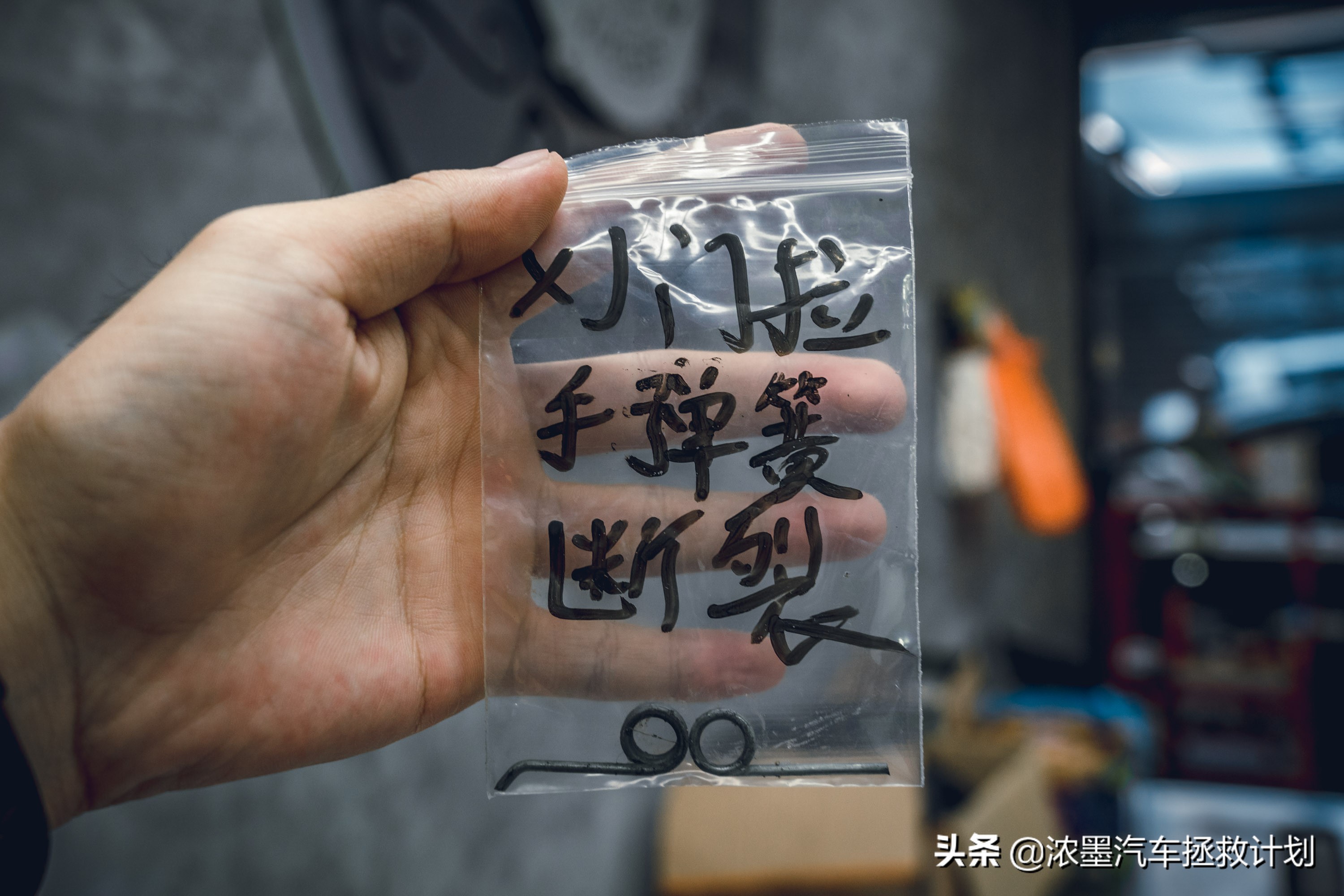 「从容耀眼」整备一台十三年前的捷豹XJ，演绎优雅与动感自然结合
