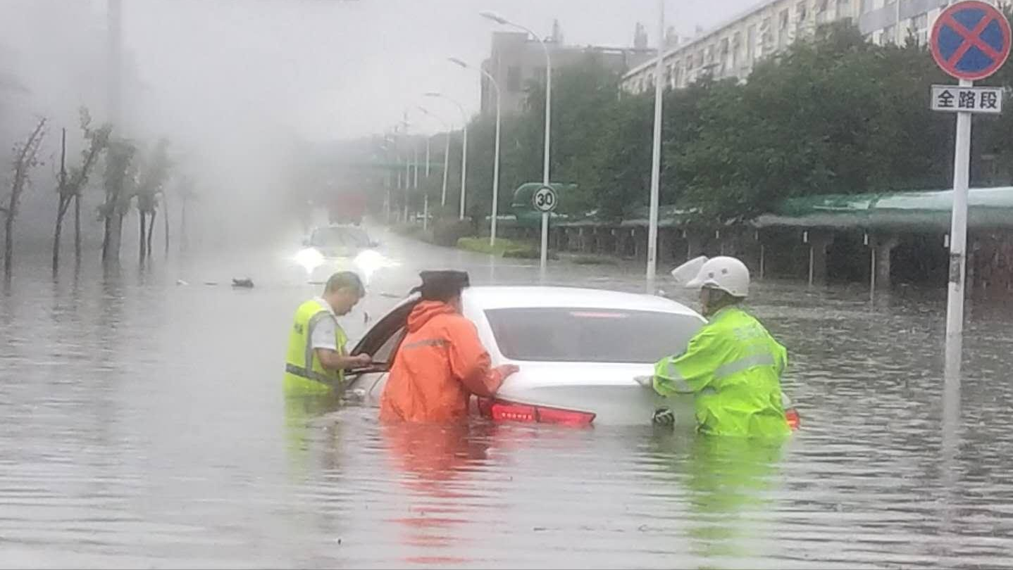 暴雨过后，车辆泡水受损的保险理赔范围及方式