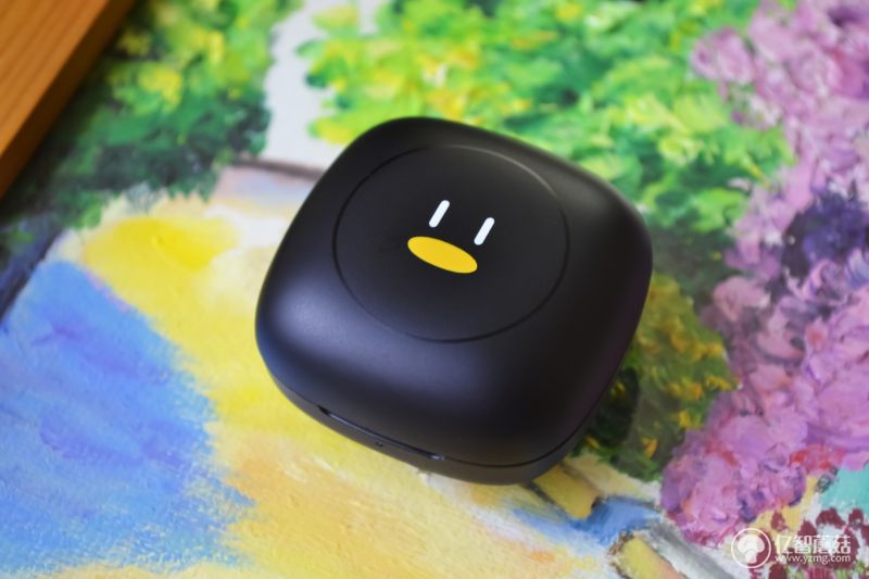 Liavs联名腾讯怪奇鹅 体验一回无线蓝牙耳机